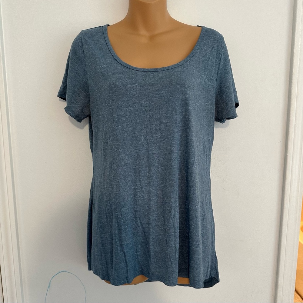 LuLaRoe Heather Blue‎ Relaxed Short Sleeve Tee